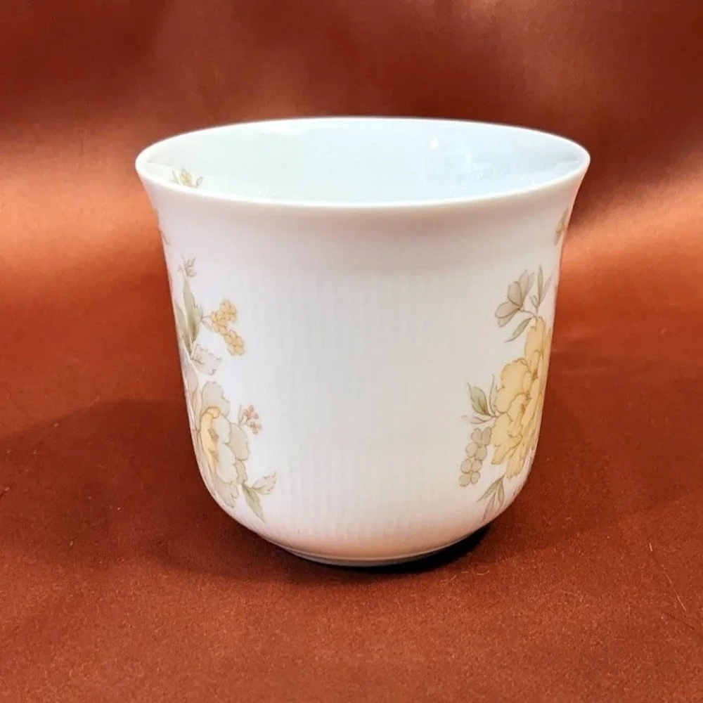 Vintage Ichiyama Toen Japan Floral Porcelain Tea Cups Set of 5‎ Ribbed Edge